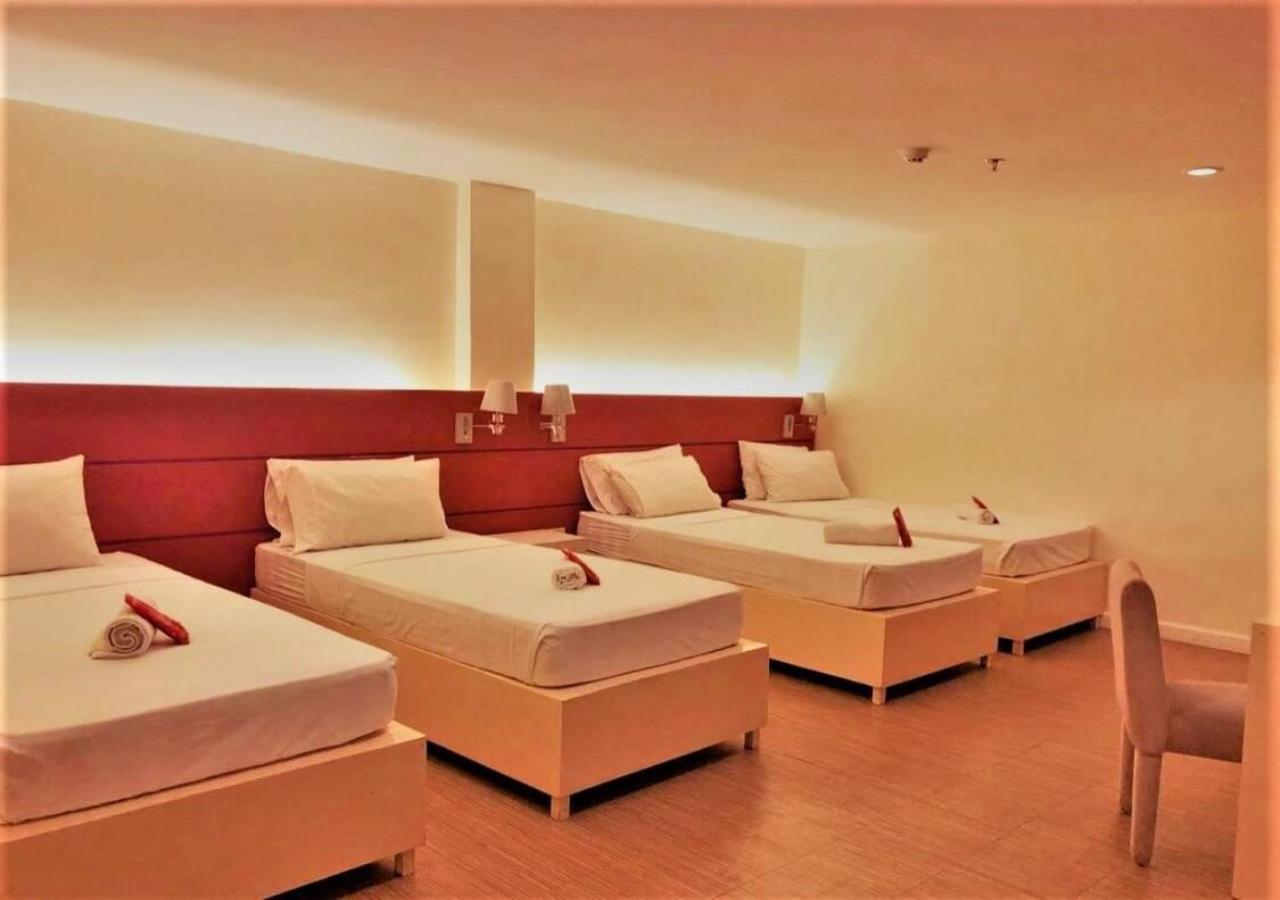 Reddoorz Plus At Hotel Metro Kalibo Cameră foto